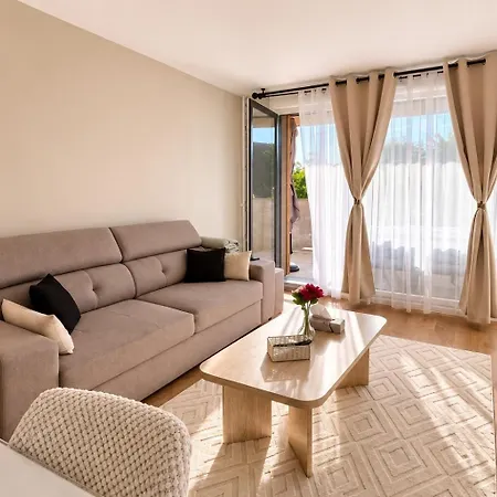 Lejlighed Lili & Derya - Apartment In Colmar, Mountain View, Private Parking Colmar